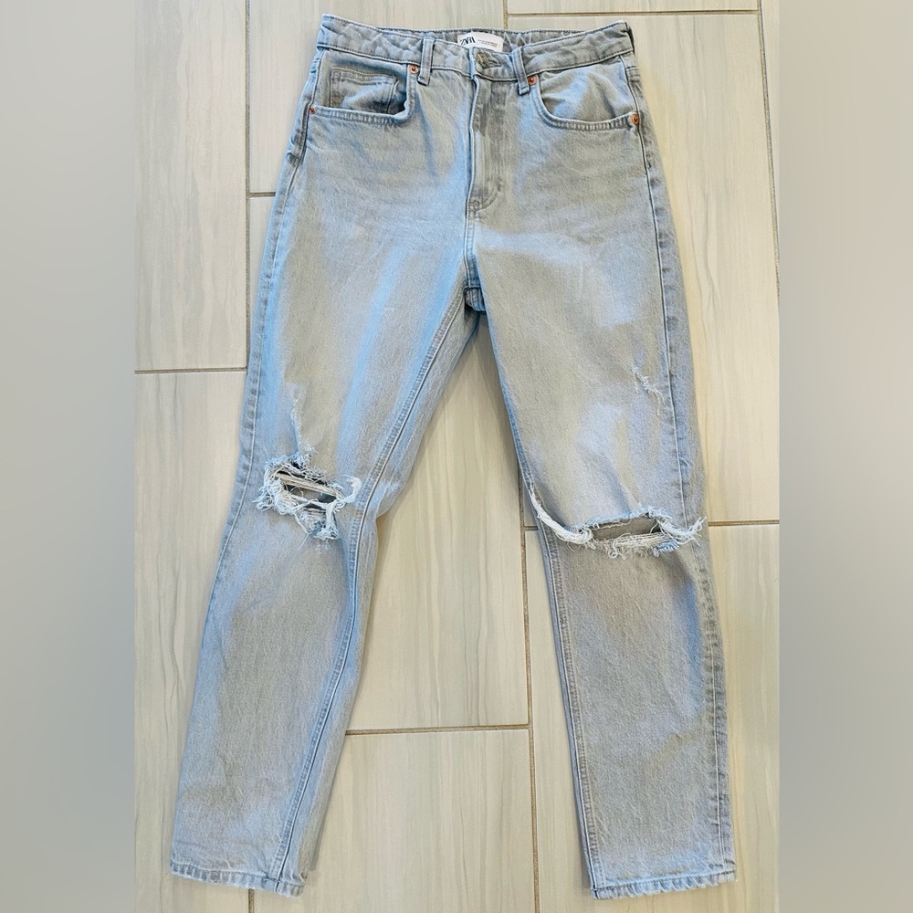 Size 28 (US 6) Zara Slim Fit High Rise Gray Ripped Jeans